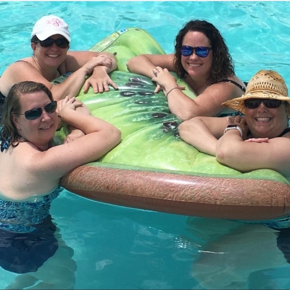 Meet your Posher, rsblawson - Picture 1 of 2